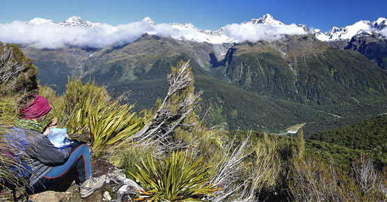 hiking the routeburn track on tour