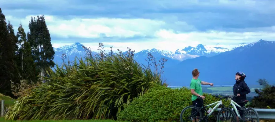Stay in Te Anau, the gateway to Fiordland on a South Island tour with Flying Kiwi